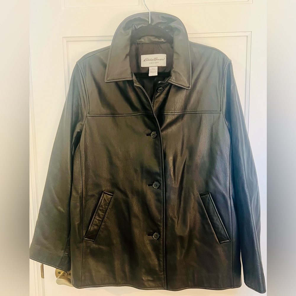 FINAL PRICE WINTER CLEARANCE: Vintage Eddie Bauer Black Leather Jacket, Size L